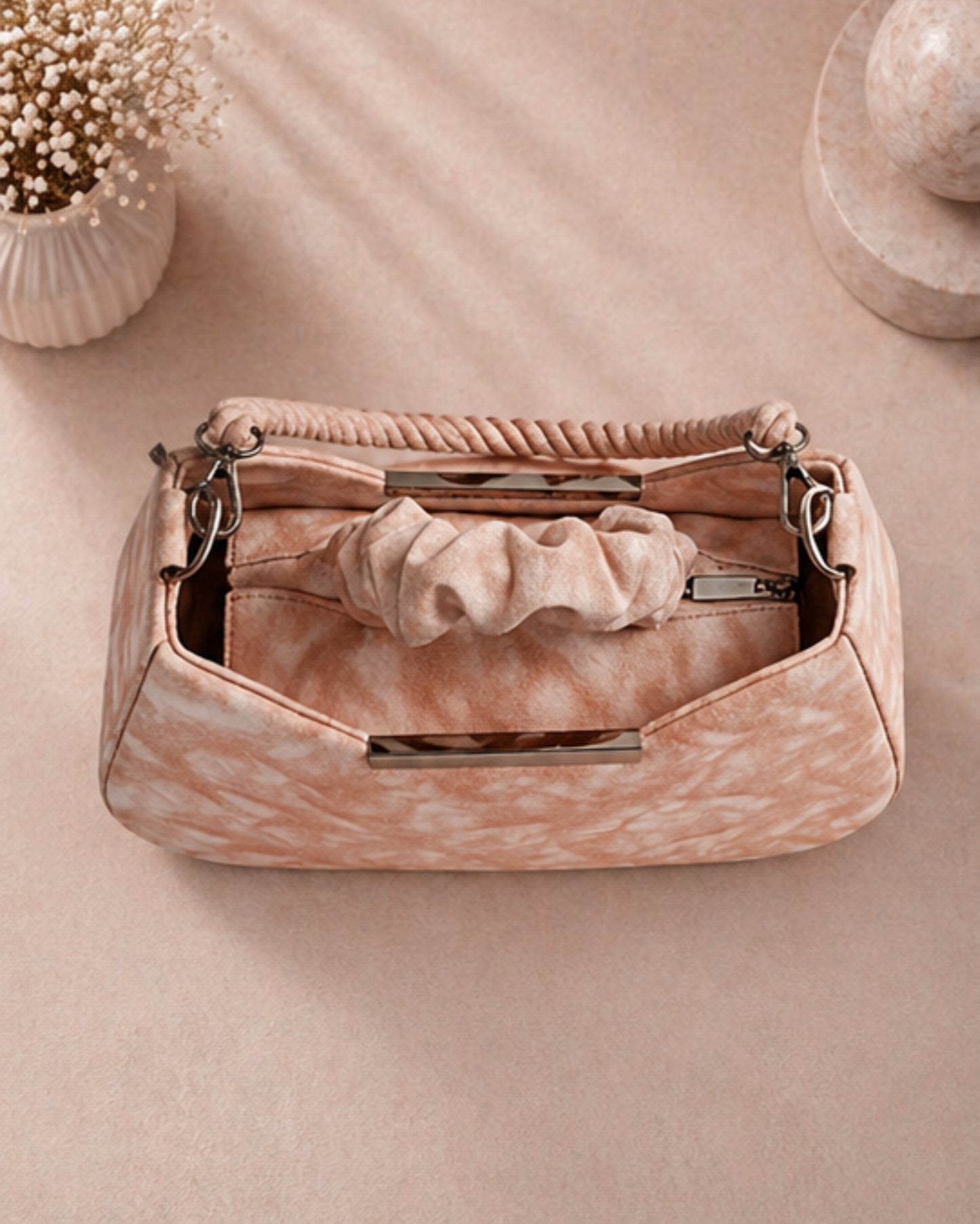 Swag Wali Saheli Chic Marble Texture Scrunch Handle Handbag (Peach Blush)