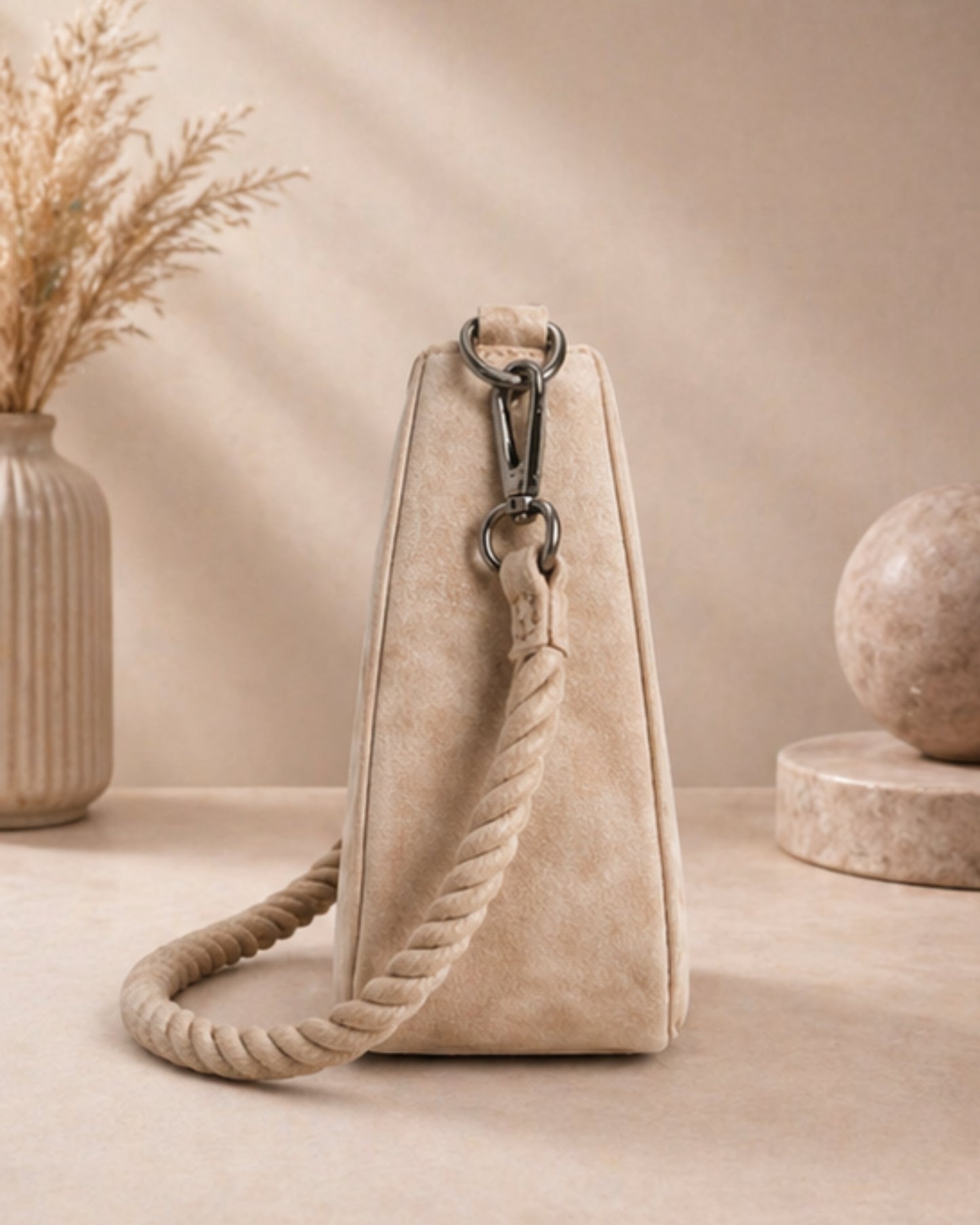 Swag Wali Saheli Chic Marble Scrunch Handle Handbag (Beige Nude)