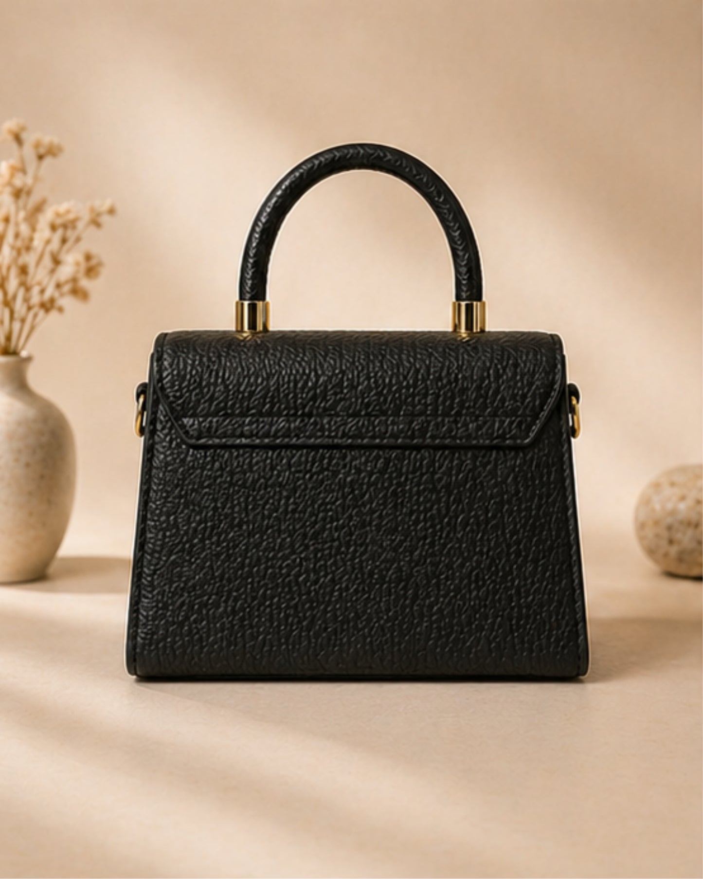 Swag Wali Saheli Textured Mini Top Handle Bag (Classic Black)